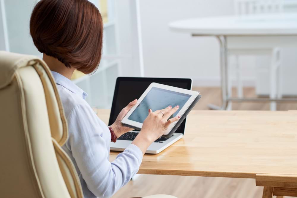 biuro wirtualne oszczędność kosztów